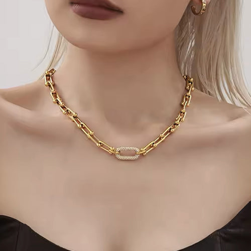 GOLDEN LINK ELEGANCE