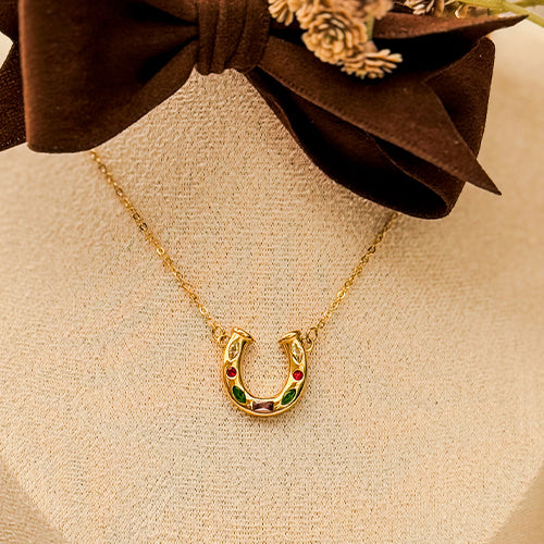 HORSESHOE Necklace