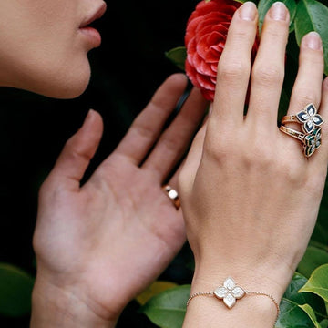 OPULENT GRACE Bracelet