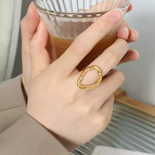 DESIRE Ring